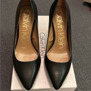 Calvin Klein pumps